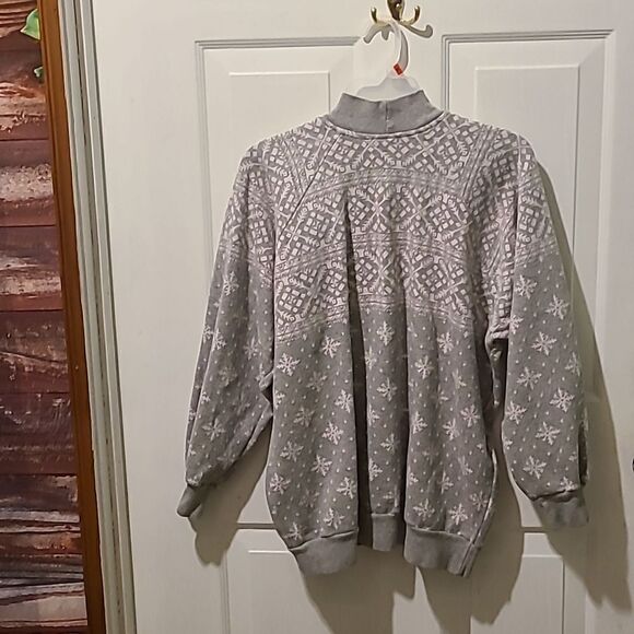 Men's Medium Long Sleeve Winter Sweatshirt - Picture 2 of 3